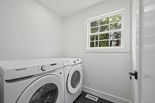 37 Lakeview Dr, Middle Island, NY 11953 - Photo 14