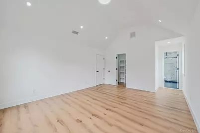 37 Lakeview Drive, Middle Island, NY 11953 - Photo 20