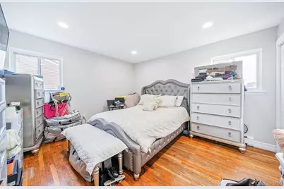 1 Ozone Place, Massapequa, NY 11758 - Photo 18