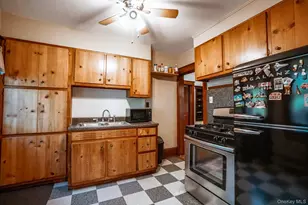 44 Cedar Ave, New Windsor, NY 12553 - Photo 12