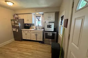 38 E Main St, Walden, NY 12586 - Photo 8