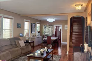 78-42 64th Ln, Glendale, NY 11385 - Photo 2