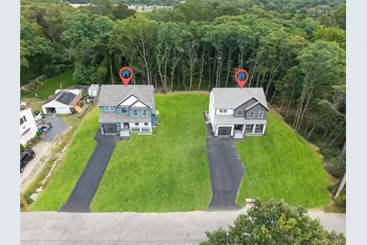 39 Lakeview Drive, Middle Island, NY 11953 - Photo 32