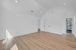 39 Lakeview Dr, Middle Island, NY 11953 - Photo 20