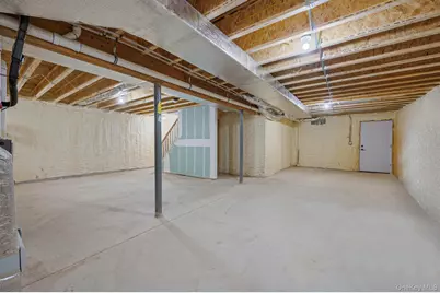 39 Lakeview Drive, Middle Island, NY 11953 - Photo 24