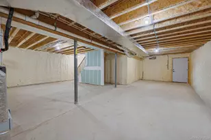 39 Lakeview Dr, Middle Island, NY 11953 - Photo 24