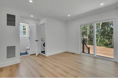 39 Lakeview Drive, Middle Island, NY 11953 - Photo 8