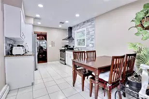 40 Eastbourne Dr, Chestnut Ridge, NY 10977 - Photo 8