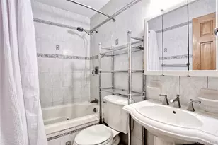 40 Eastbourne Dr, Chestnut Ridge, NY 10977 - Photo 14