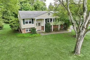 40 Eastbourne Dr, Chestnut Ridge, NY 10977 - Photo 24