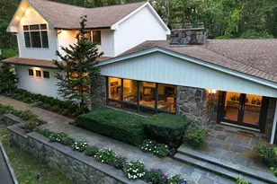 339 Meadow Ln, Mill Neck, NY 11765 - Photo 2
