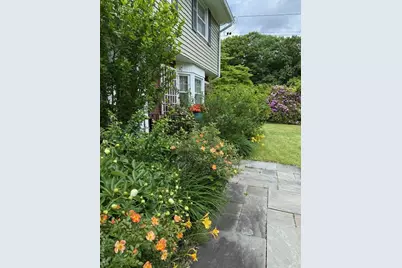 9 Beadart Place, Hyde Park, NY 12538 - Photo 4