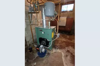 302 Bridgeport Avenue, Medford, NY 11763 - Photo 20