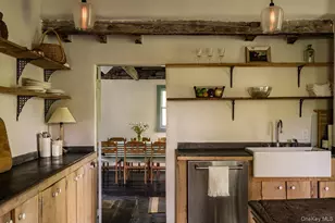 24 Van Wyck Ln, Claverack, NY 12534 - Photo 10