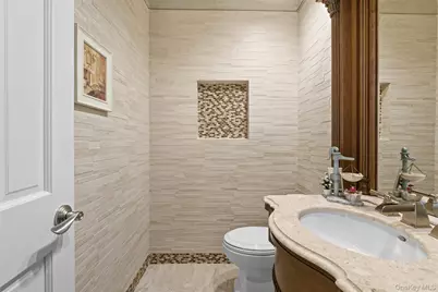 19 Stonehedge Drive, West Nyack, NY 10994 - Photo 10