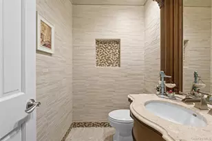 19 Stonehedge Dr, West Nyack, NY 10994 - Photo 10