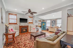 25 Patchogue St, Patchogue, NY 11772 - Photo 4