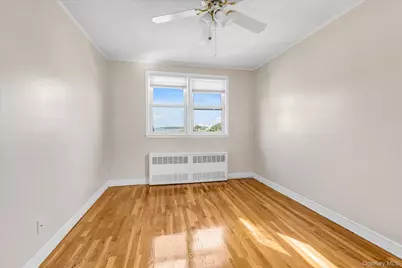 125-21 5 Ave, College Point, NY 11356 - Photo 10