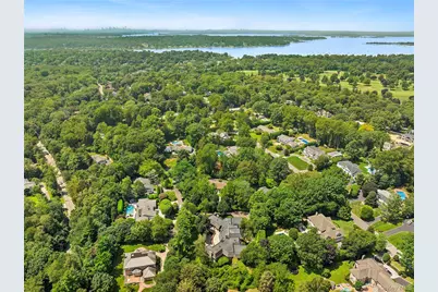 13 Chanticlare Drive, Manhasset, NY 11030 - Photo 42