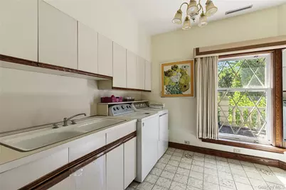 13 Chanticlare Drive, Manhasset, NY 11030 - Photo 22