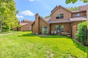 7 Sutton Pl, Islip, NY 11751 - Photo 20