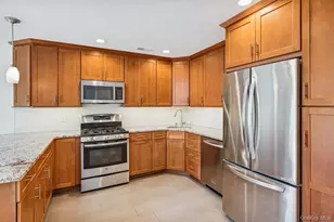 30 Quail Ct, Manorville, NY 11949 - Photo 8