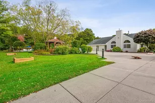 30 Quail Ct, Manorville, NY 11949 - Photo 26