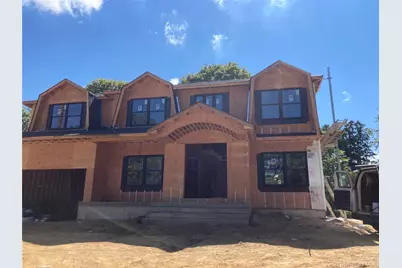 130 Syosset Woodbury Road, Syosset, NY 11791 - Photo 38