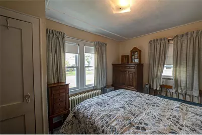 7 Bailey Avenue, Babylon, NY 11702 - Photo 10