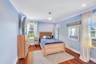 84 Superior Rd, Floral Park, NY 11001 - Photo 14