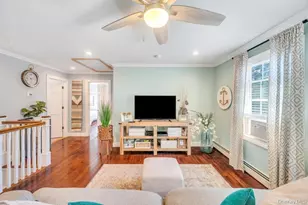 84 Superior Rd, Floral Park, NY 11001 - Photo 12