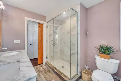 84 Superior Road, Floral Park, NY 11001 - Photo 22