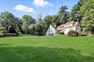 6 Whippoorwill Lake Rd, Chappaqua, NY 10514 - Photo 2