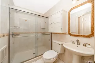 8 Sunset Ln E, Miller Place, NY 11764 - Photo 22