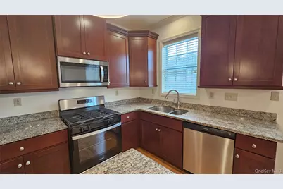 304 Canter Court, Goshen, NY 10924 - Photo 8