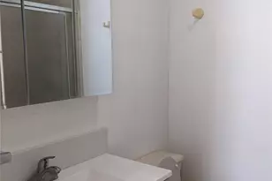 94-28 53 Ave, Elmhurst, NY 11373 - Photo 8