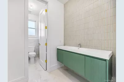 40 Singer Avenue #201, Spring Valley, NY 10977 - Photo 30