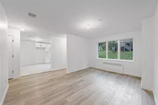 40 Singer Ave, Spring Valley, NY 10977 - Photo 42