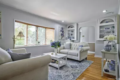 17 Hill Road, Farmingdale, NY 11735 - Photo 14