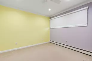 18 Halsey St, Freeport, NY 11520 - Photo 6