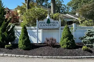 26 Canvasback Ln, East Quogue, NY 11942 - Photo 2