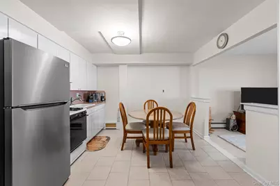 6973 Juniper Boulevard S, Middle Village, NY 11379 - Photo 4