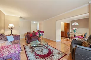 210 Westend Ave, Freeport, NY 11520 - Photo 6