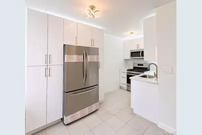 65-70 Booth Street #5E, Rego Park, NY 11374 - Photo 2