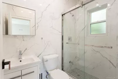 85-49 Avon Street, Jamaica, NY 11432 - Photo 22