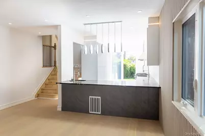 85-49 Avon Street, Jamaica, NY 11432 - Photo 6