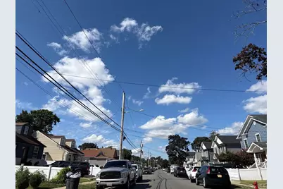 104 E Pennywood Avenue, Roosevelt, NY 11575 - Photo 4