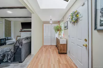 173 E Seaman Avenue, Freeport, NY 11520 - Photo 8