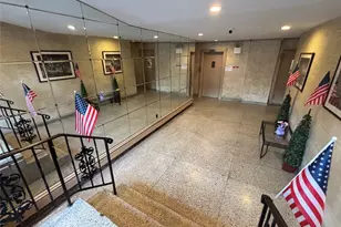 4200 Herkimer Pl, Bronx, NY 10470 - Photo 2