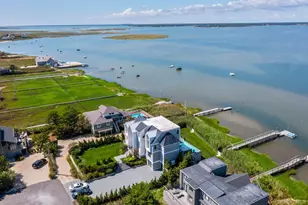 20 Cove Ln, Westhampton Dunes, NY 11978 - Photo 38